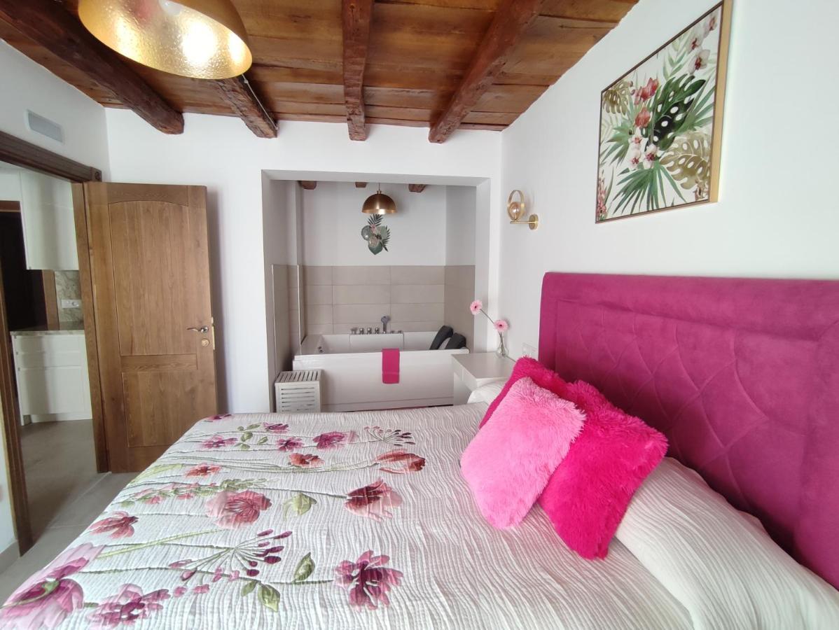 Appartamento Penafiel Dreams Con Jacuzzi Esterno foto